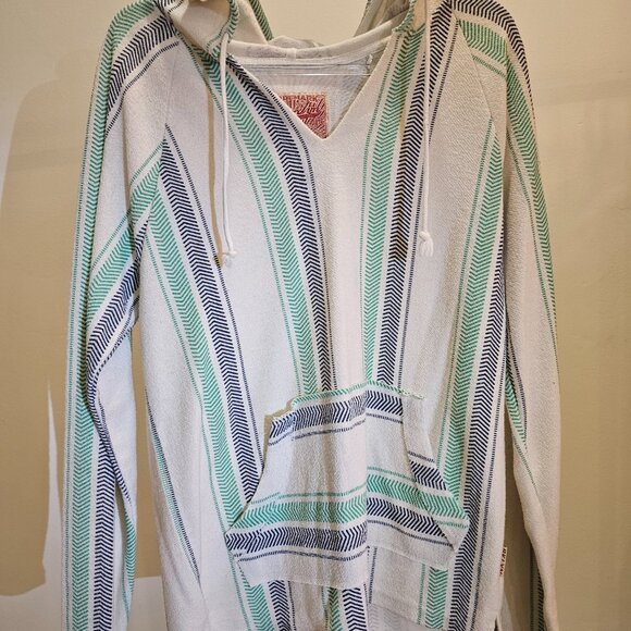 Bo-Ho Non-Zip Tribal/Chevron Design Stripe Hoodie w/Tunnel Pocket - Picture 2 of 4